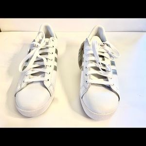 NWT Adidas GRAND COURT SNEAKER - WOMEN'S SIZE 9.5